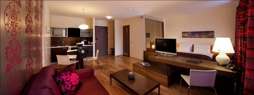 Ararat All Suites Hotel Клайпеда Екстер'єр фото
